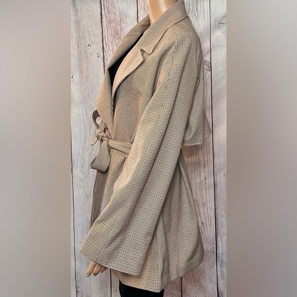 H&M Houndstooth Short Trench Coat Light Beige Size: L - Picture 8 of 13